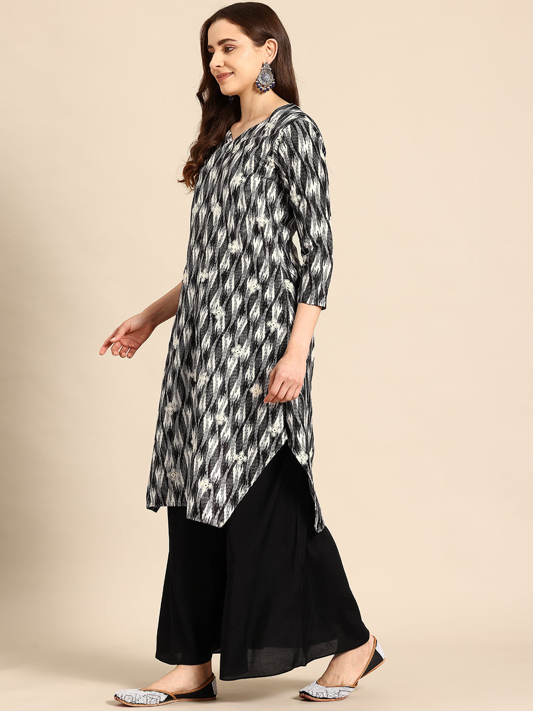 Monochrome Kurti  Set