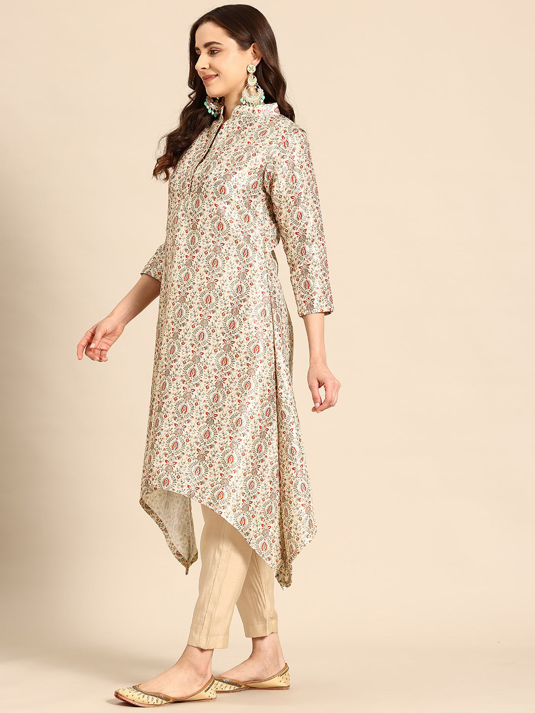 Elegant Off-White Silk Kurta Set