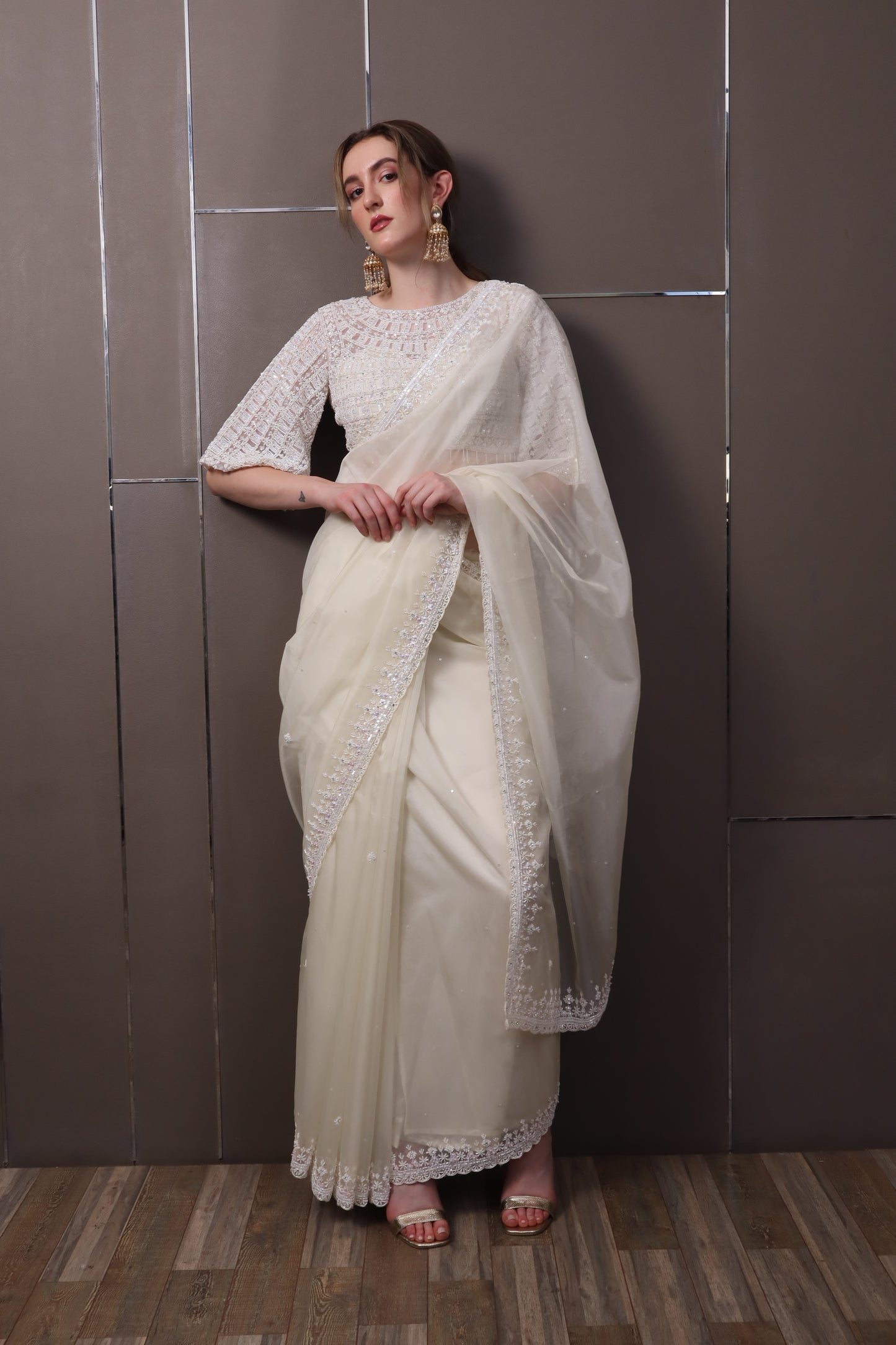 Offwhite Chinon Saree with Blouse Set