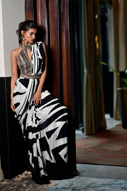 Black And White Printed Saree In Chinon Fabric