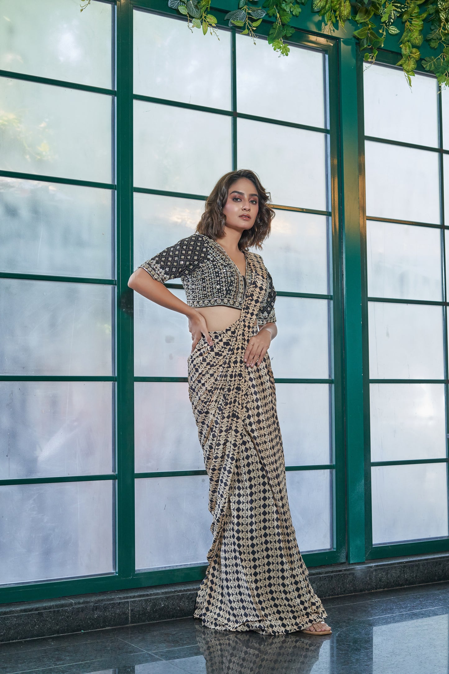 Crème & Black Crepe Saree with Zardosi Blouse