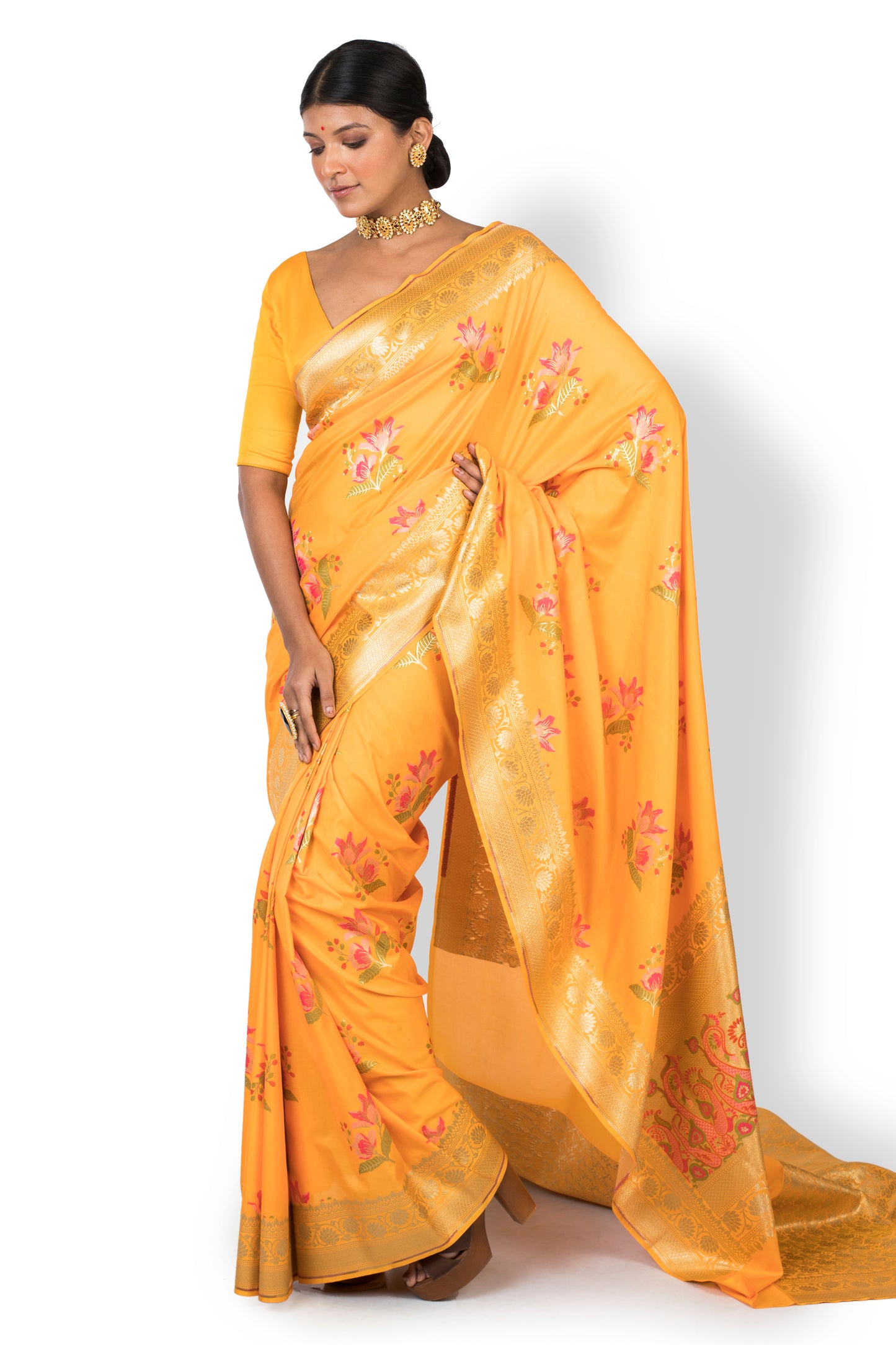 Womens Wear Saree In Mustard Color