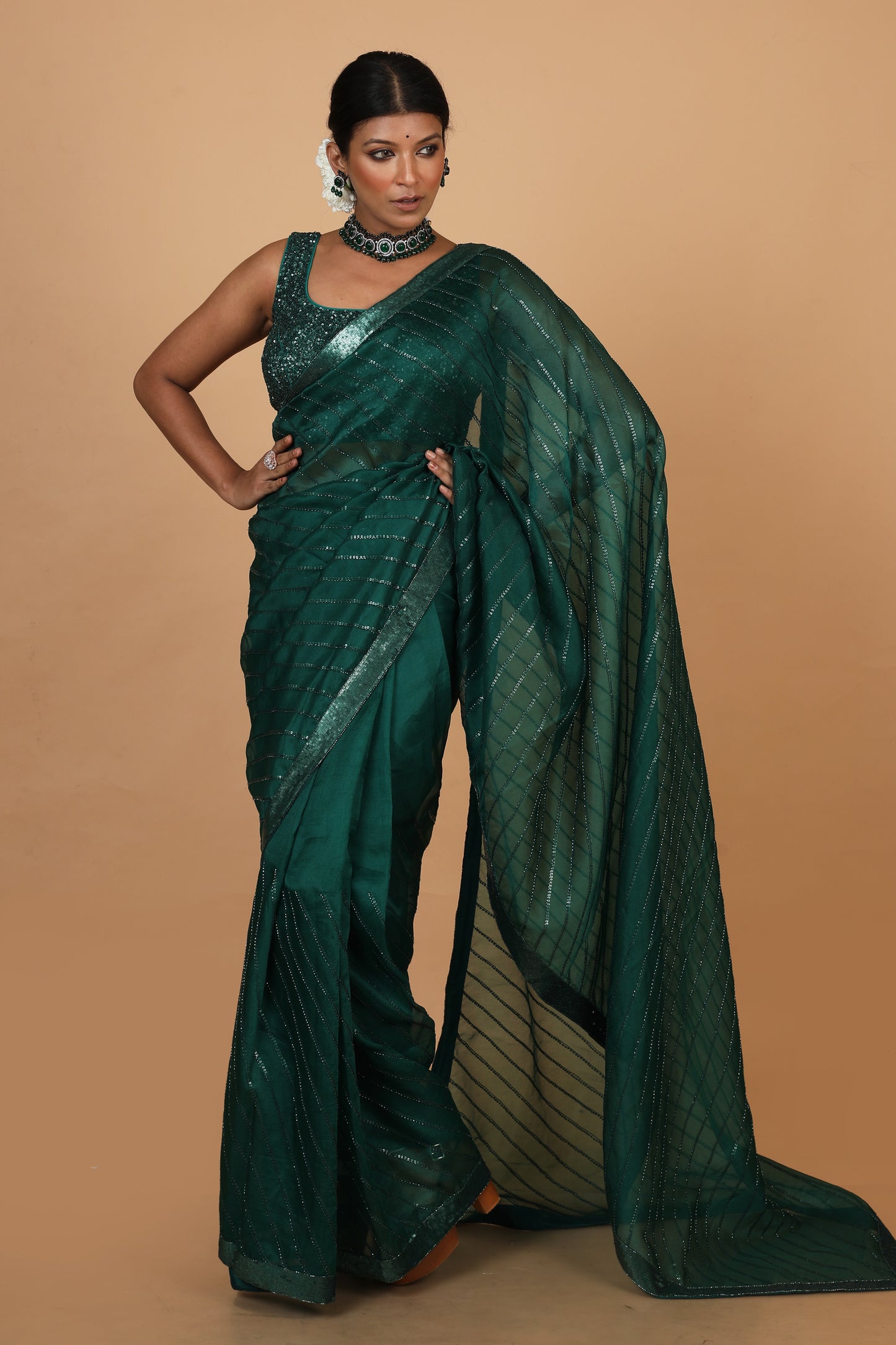 Womens Wear Saree In Dark Green Color