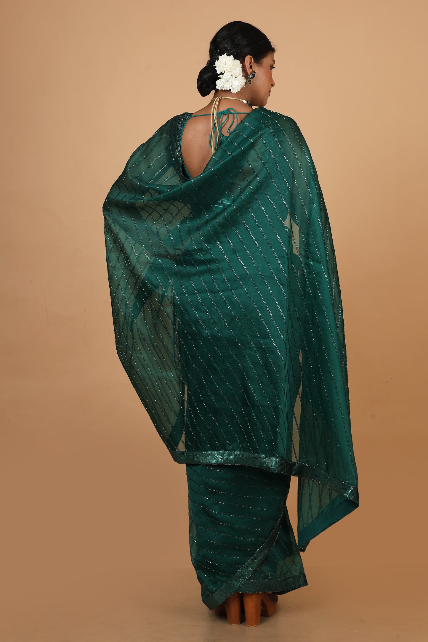 Womens Wear Saree In Dark Green Color