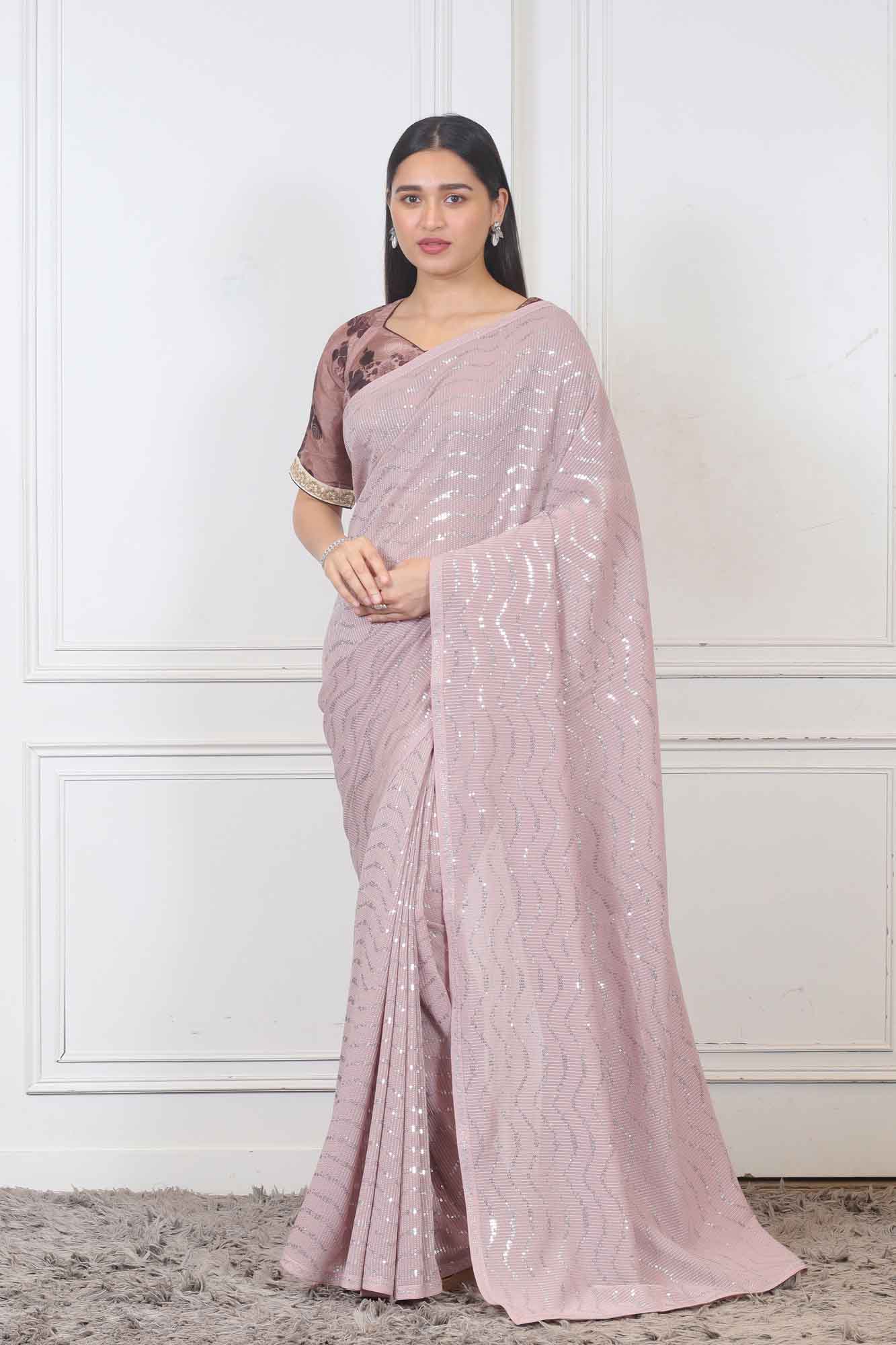 Saree in Mauve color at online Simaaya