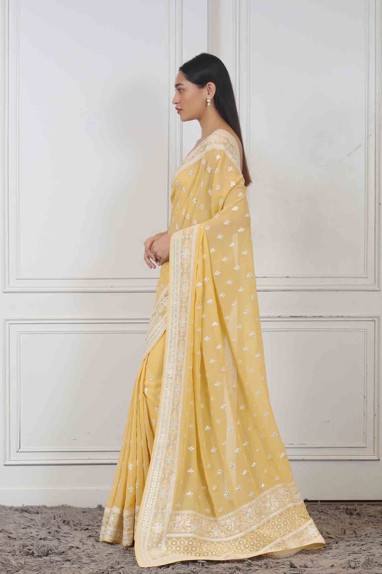 Saree in Yellow color at online Simaaya