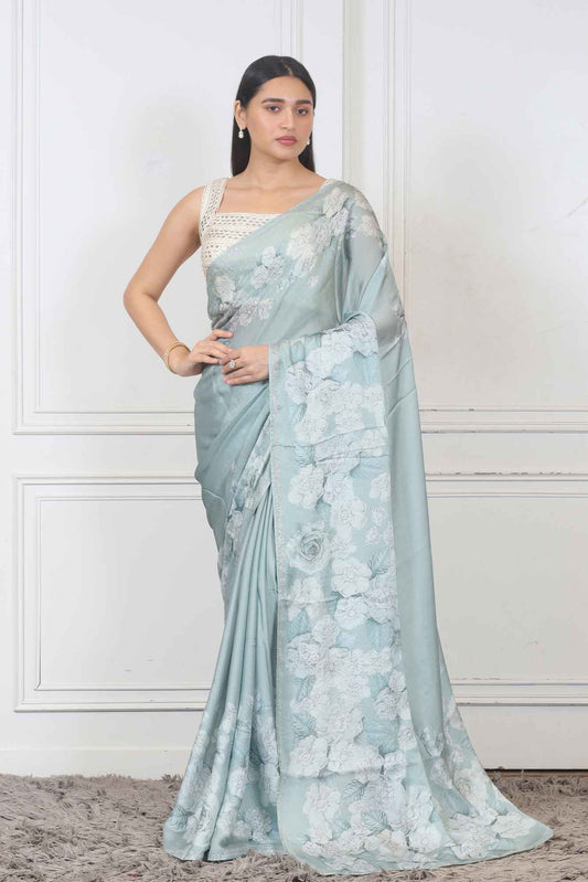 Saree in Grey color at online Simaaya