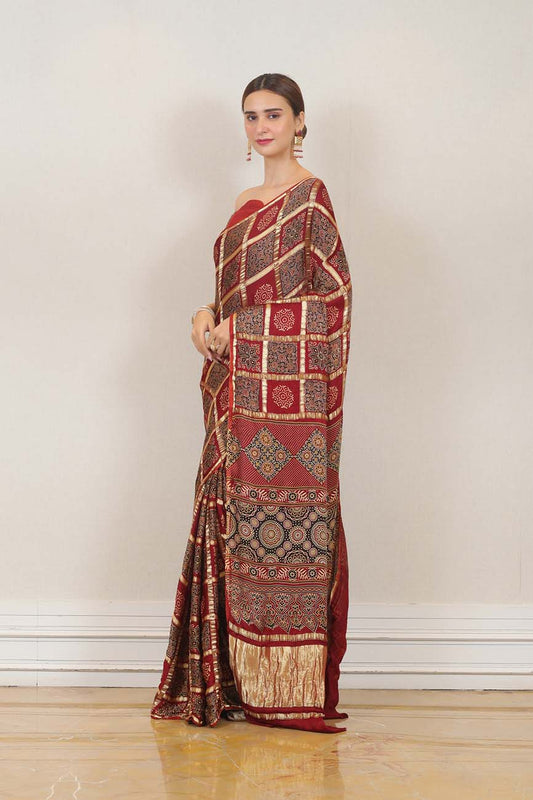 Party Wear Handloom Saree in Red Color at online Simaaya