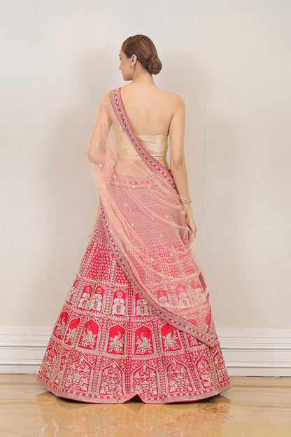 Wedding Lehenga in Red Color at online Simaaya