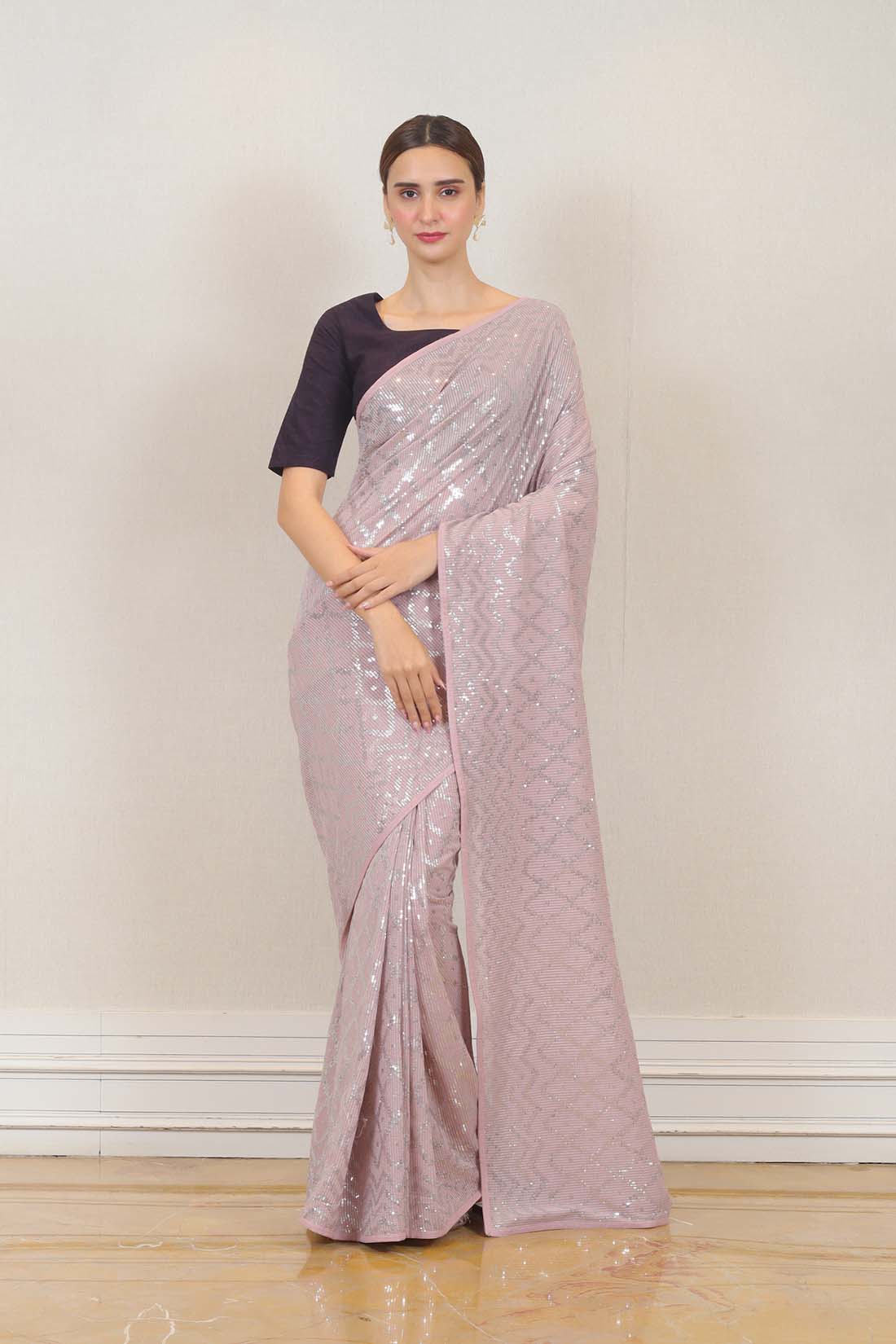 Saree in Peach color at online Simaaya