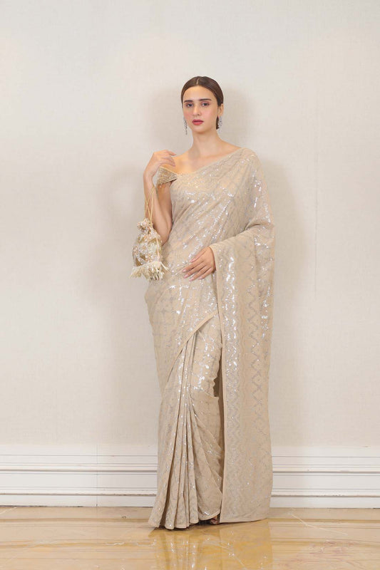 Saree in Beige color at online Simaaya